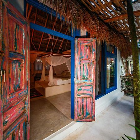 Hotel Cormoran Tulum & Cenote Exterior photo